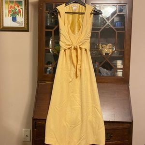 Gorgeous 100% silk Tommy Bahama dress with tie front